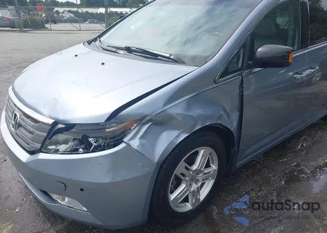 2012 Honda Odyssey Touring/Touring Elite из США, поврежденный, VIN 5FNRL5H95CB011709